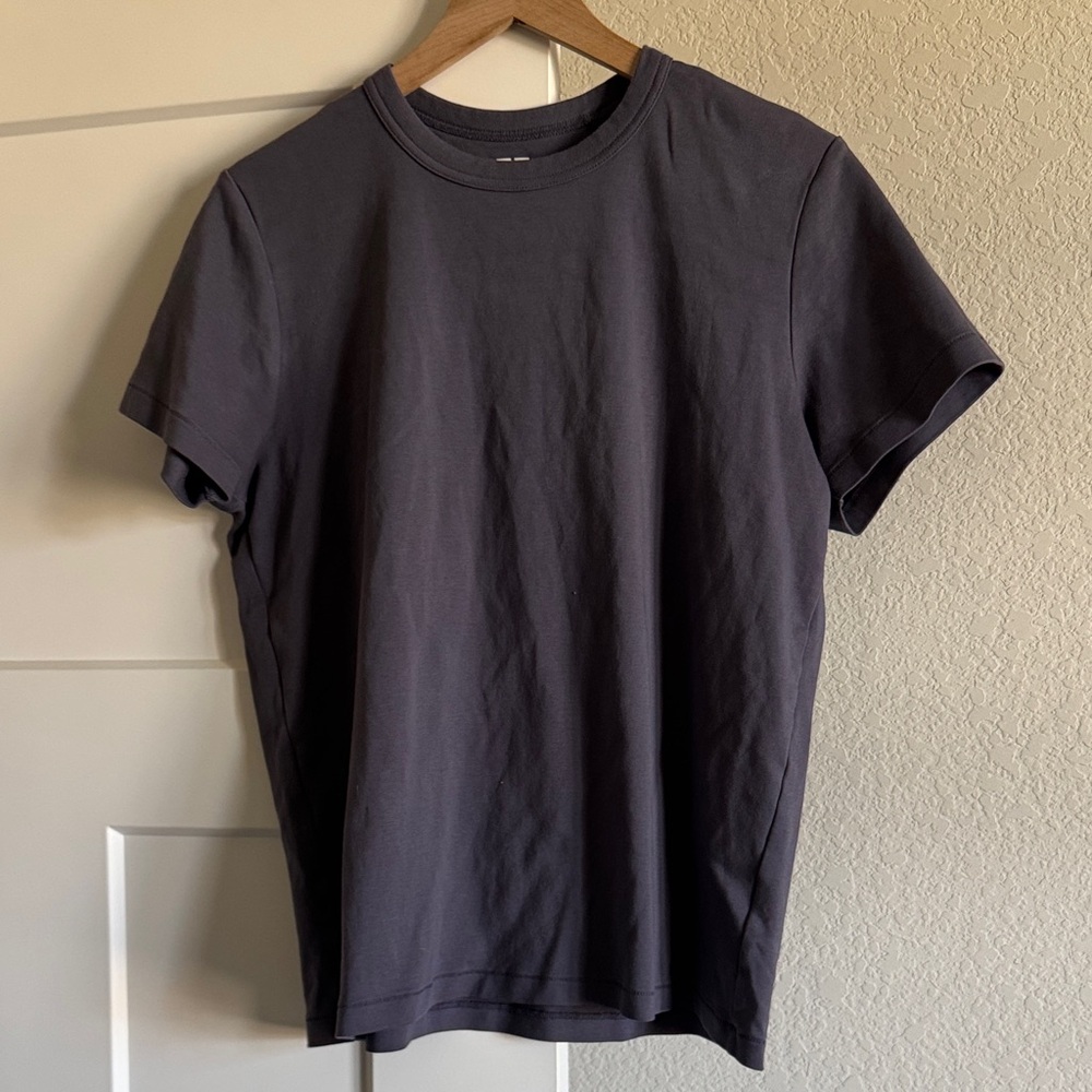 Uniqlo Short-Sleeve Crewneck T-Shirt